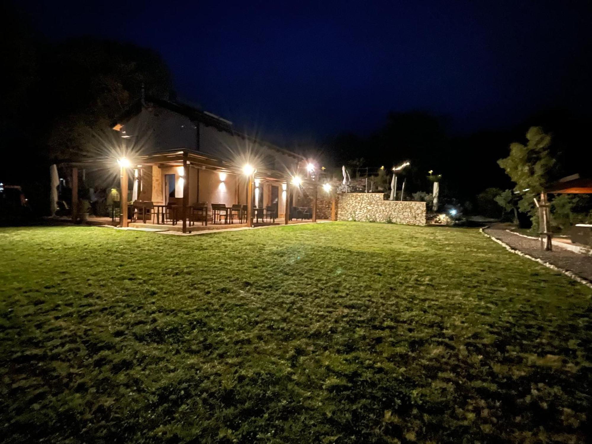Casa Natura 40 Parghelia Exterior photo